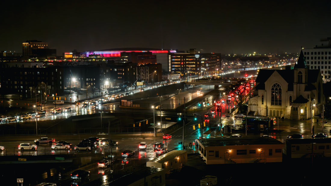 Rainy Downtown Detroit at Night – Relaxing City Ambience (Real Footage)